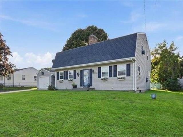 house with 4 bedroom, Portsmouth RI ES105474409