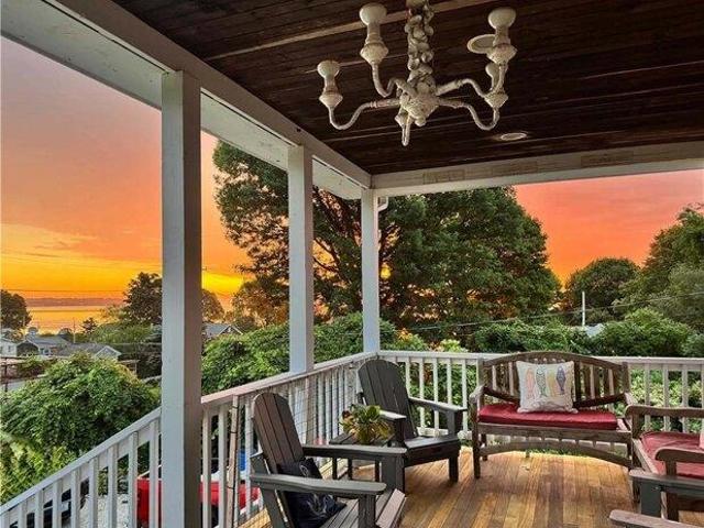 house with 4 bedroom, Portsmouth RI ES105474762