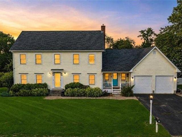 house with 4 bedroom, Portsmouth RI ES105549990