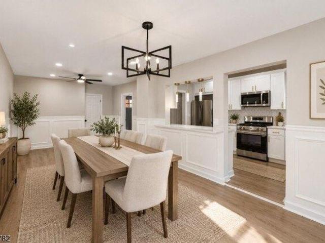 house with 4 bedroom, Plainfield NJ ES105291068