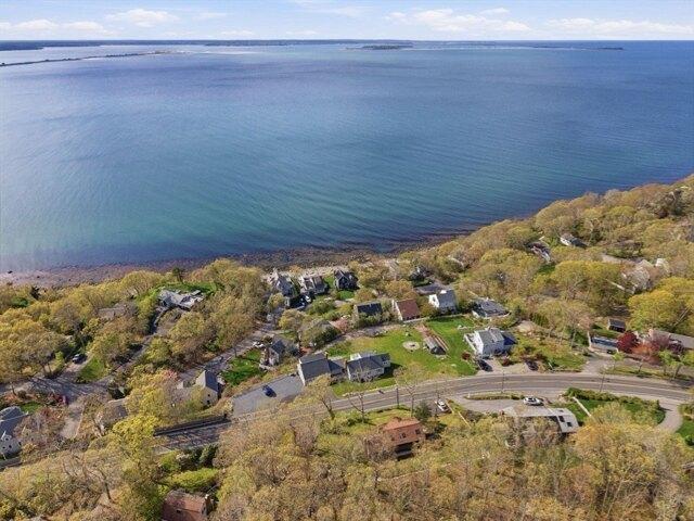 house with 4 bedroom, Plymouth MA ES104791424
