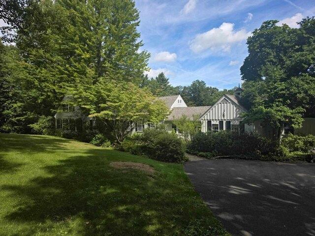 house with 4 bedroom, Putney VT ES105536758