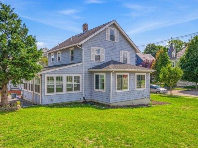house with 4 bedroom, Quincy MA ES105400912