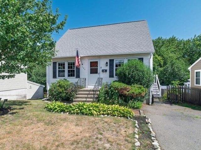 house with 4 bedroom, Quincy MA ES105416200