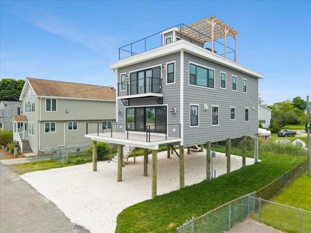house with 4 bedroom, Quincy MA ES105478220