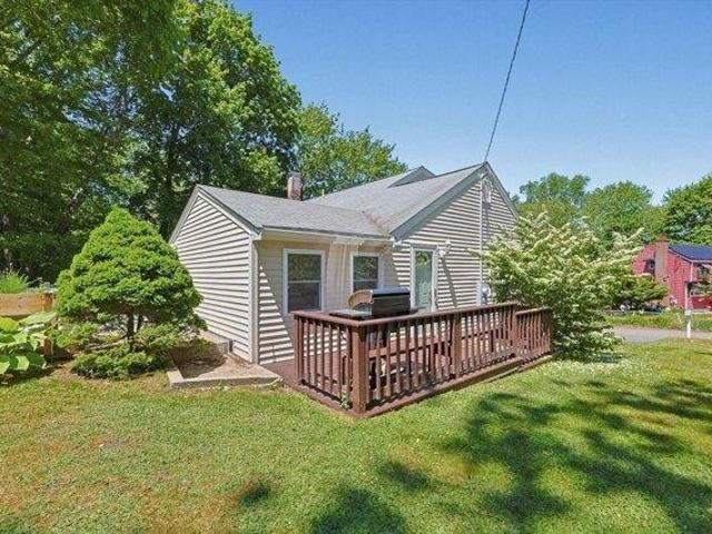 house with 4 bedroom, Randolph MA ES105590403