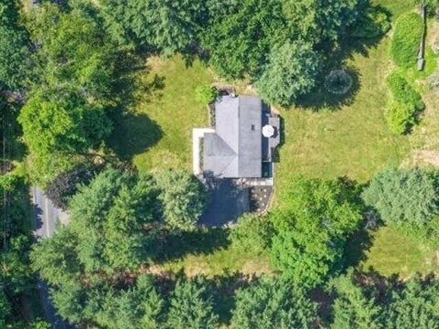 house with 4 bedroom, Raritan NJ ES105277140