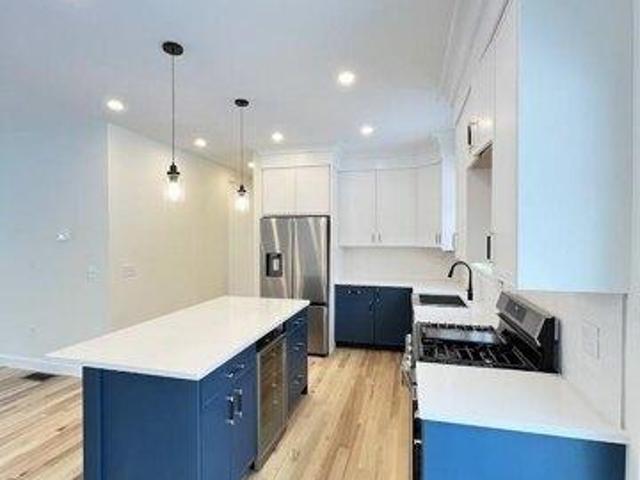 house with 4 bedroom, Raymond NH DS104299491