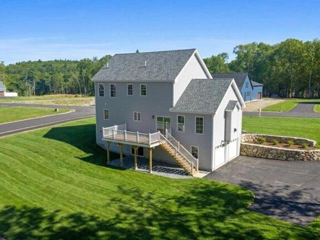 house with 4 bedroom, Raymond NH ES105368203