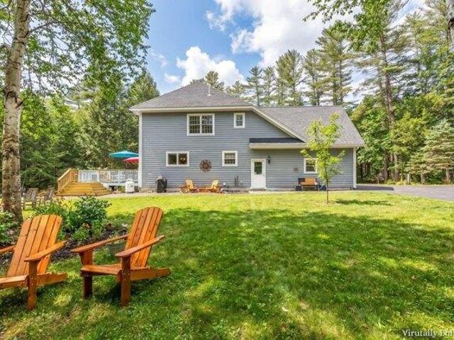 house with 4 bedroom, Readfield ME ES105660283