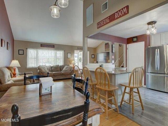 house with 4 bedroom, Red Bank NJ ES104443178