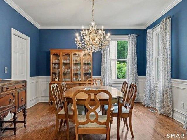 house with 4 bedroom, Redding CT ES105532007
