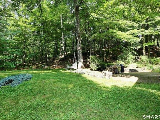 house with 4 bedroom, Redding CT ES105550838