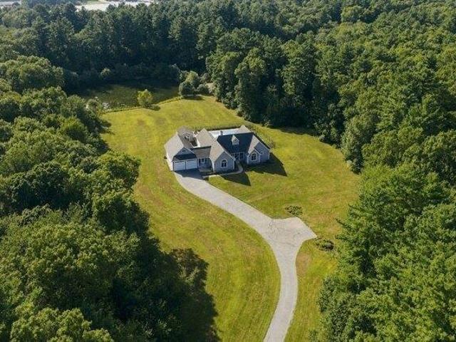 house with 4 bedroom, Rehoboth MA ES105417451