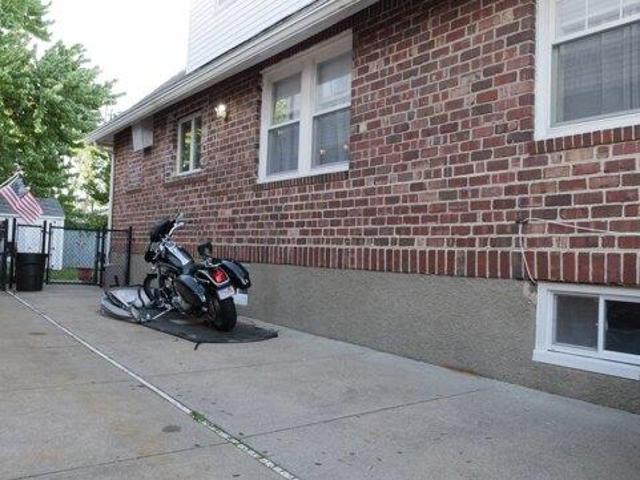 house with 4 bedroom, Revere MA ES105558166