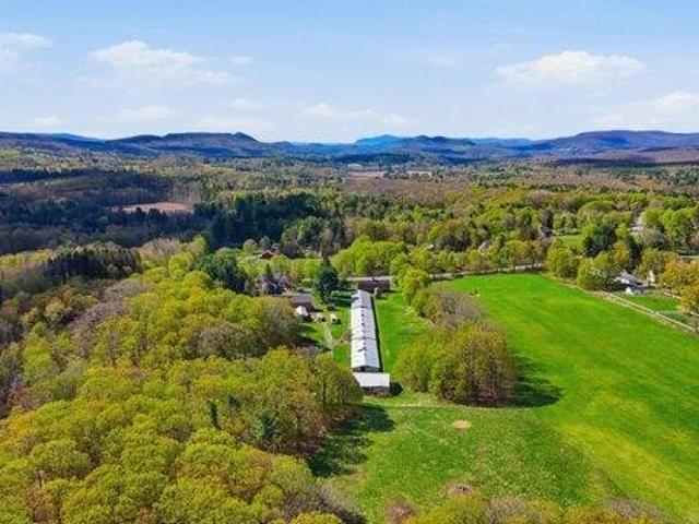 house with 4 bedroom, Richmond MA ES105386700