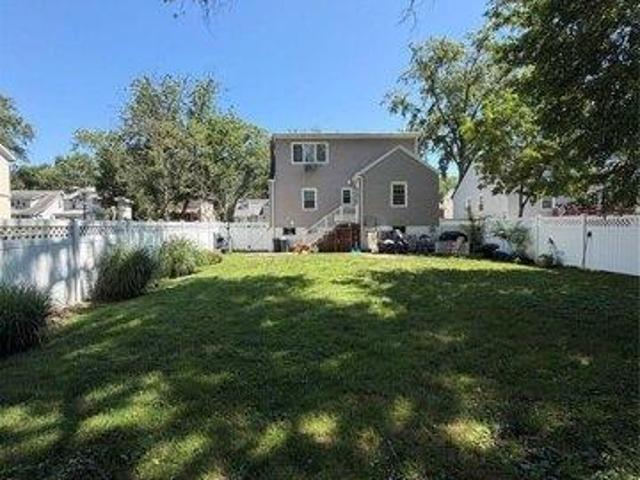 house with 4 bedroom, Ridgefield NJ ES105577017