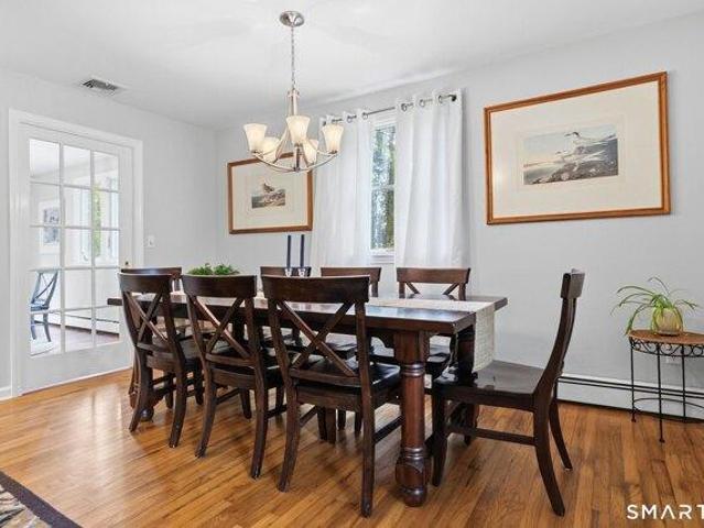 house with 4 bedroom, Ridgefield CT ES105588636