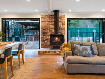 House 4 Bedroom For Rent Romsey VIC ES102760477