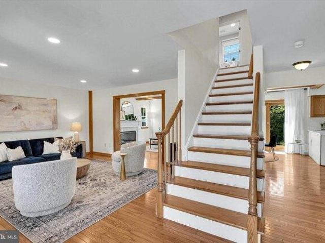 house with 4 bedroom, Robbinsville NJ ES105293926