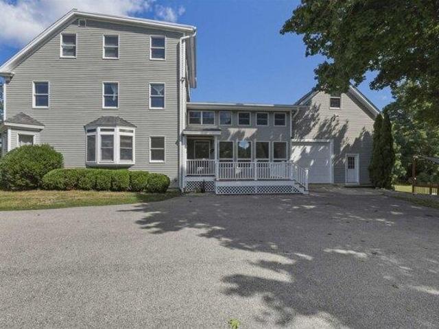 house with 4 bedroom, Rollinsford NH ES105514510