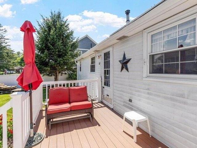 house with 4 bedroom, Rutland MA ES105341168