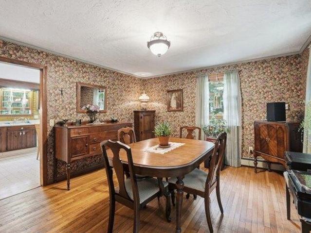 house with 4 bedroom, Rutland MA ES105511448
