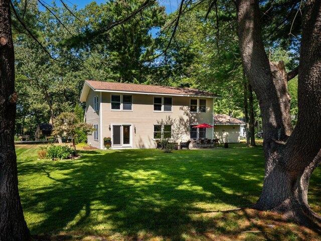 house with 4 bedroom, Scarborough ME ES105871077