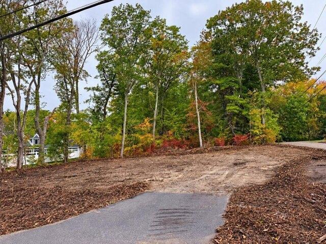 house with 4 bedroom, Scarborough ME ES105832348