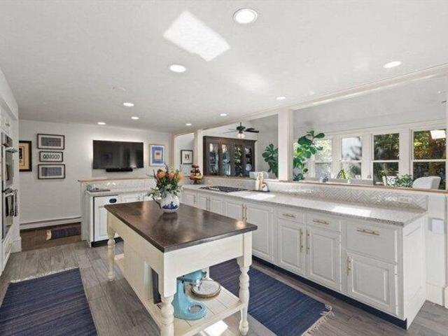 house with 4 bedroom, Scituate MA ES105403467