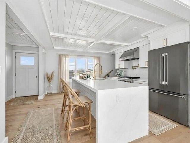 house with 4 bedroom, Scituate MA ES105438635