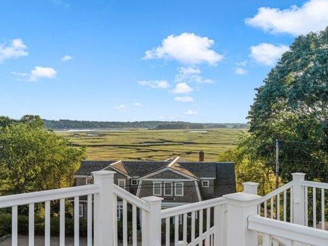 house with 4 bedroom, Scituate MA ES105558410