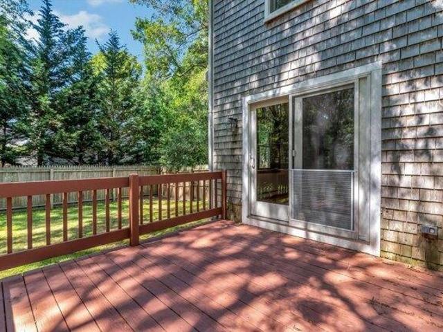 house with 4 bedroom, Sandwich MA ES105515316