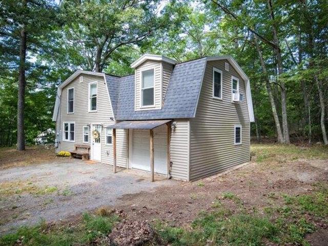 house with 4 bedroom, Sanford ME ES105587846