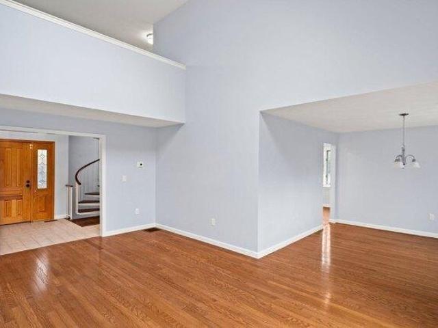 house with 4 bedroom, Saugus MA ES105439538