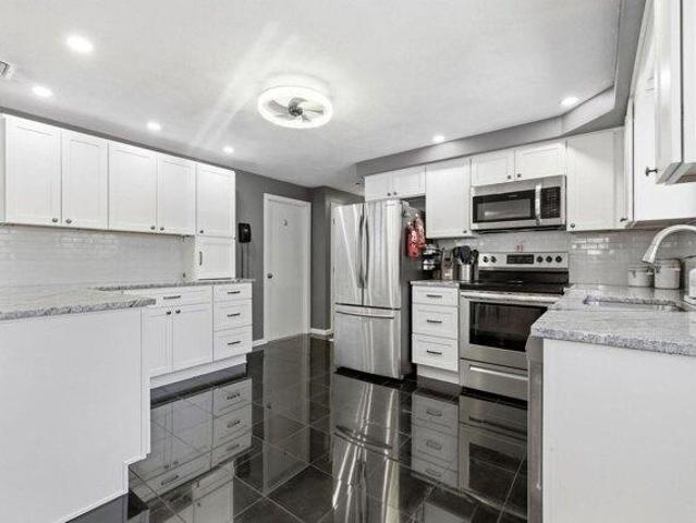 house with 4 bedroom, Saugus MA ES105497884
