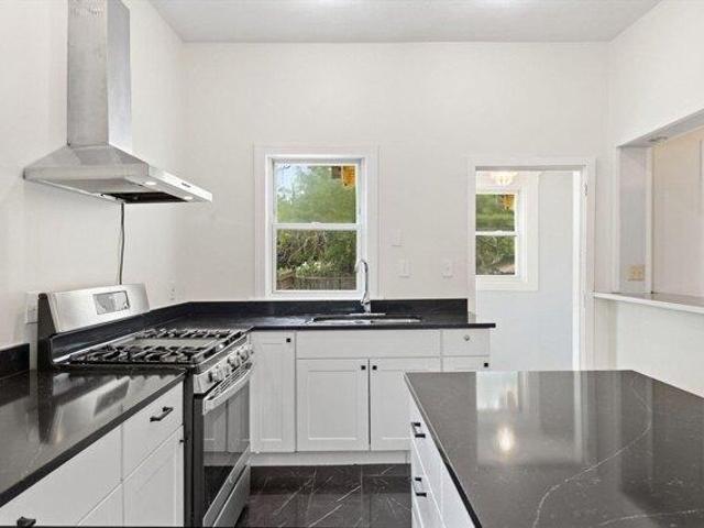 house with 4 bedroom, Saugus MA ES105536889