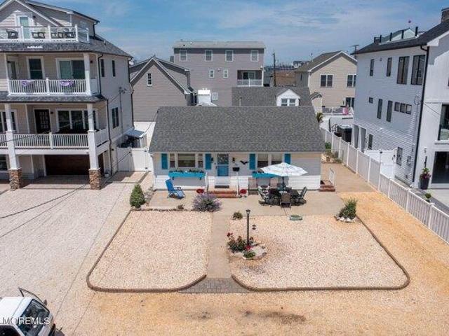 house with 4 bedroom, Seaside Park NJ ES105277657