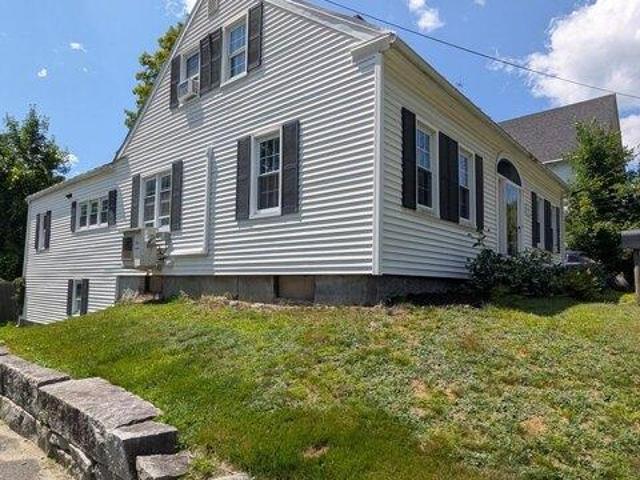 house with 4 bedroom, Skowhegan ME ES105662669