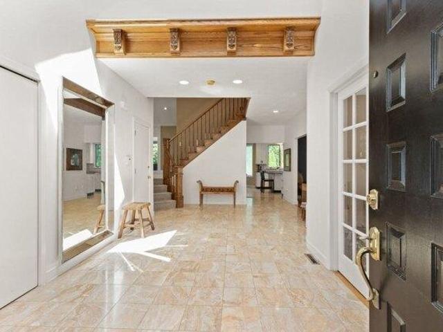 house with 4 bedroom, Sharon MA ES105478982