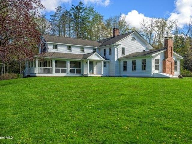 house with 4 bedroom, Sheffield MA ES105352230