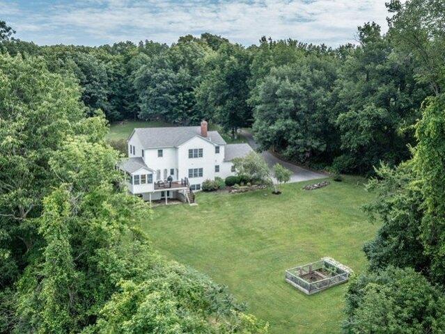 house with 4 bedroom, Shelburne VT ES105589823
