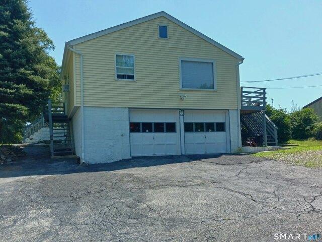 house with 4 bedroom, Shelton CT ES105592009
