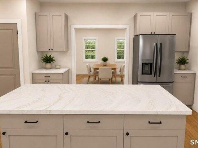 house with 4 bedroom, Simsbury CT ES105550568