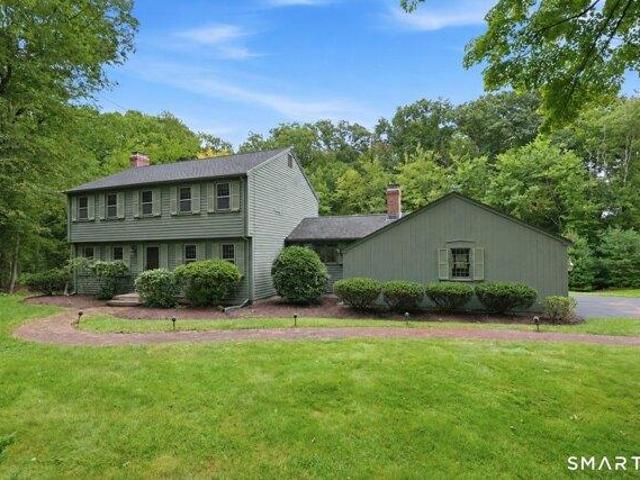 house with 4 bedroom, Simsbury CT ES105661100
