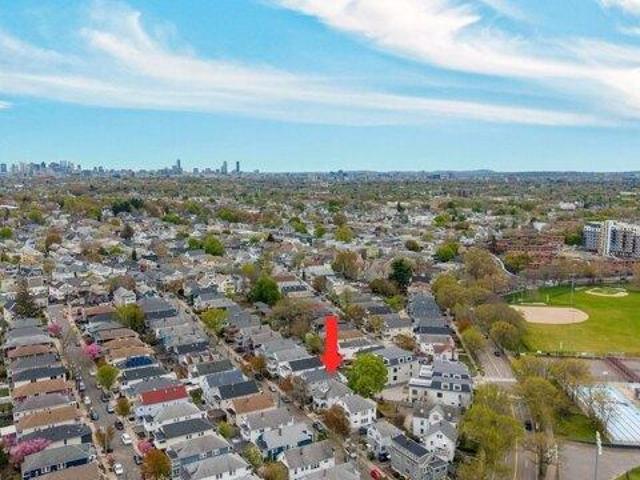 house with 4 bedroom, Somerville MA ES105573824