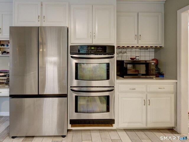 house with 4 bedroom, South Windsor CT ES105558344