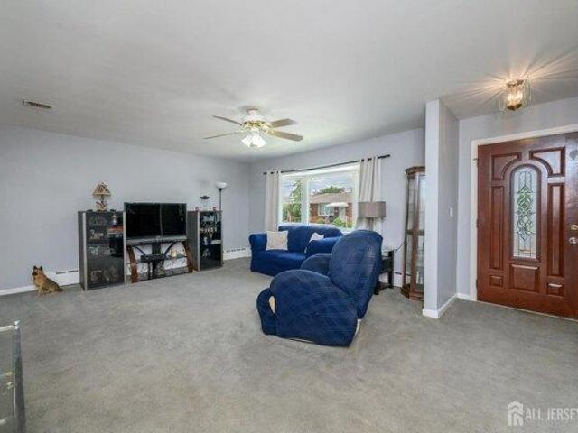 house with 4 bedroom, South Hackensack NJ ES105203472