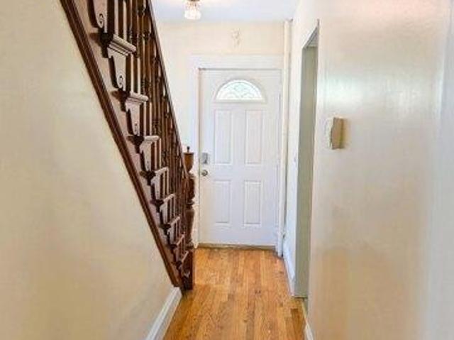 house with 4 bedroom, South Hadley MA ES105427712