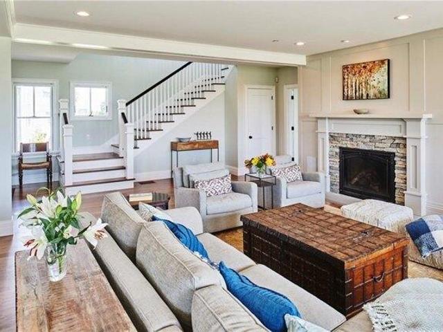 house with 4 bedroom, South Kingstown RI ES105476271